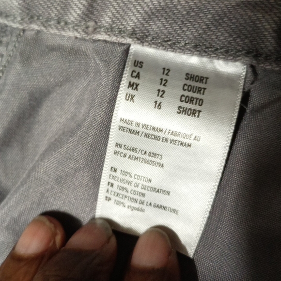 COPY - American Eagle Mom Jeans Distressed Ripped Acid Wash High Waisted Sz 12 … - Picture 5 of 10